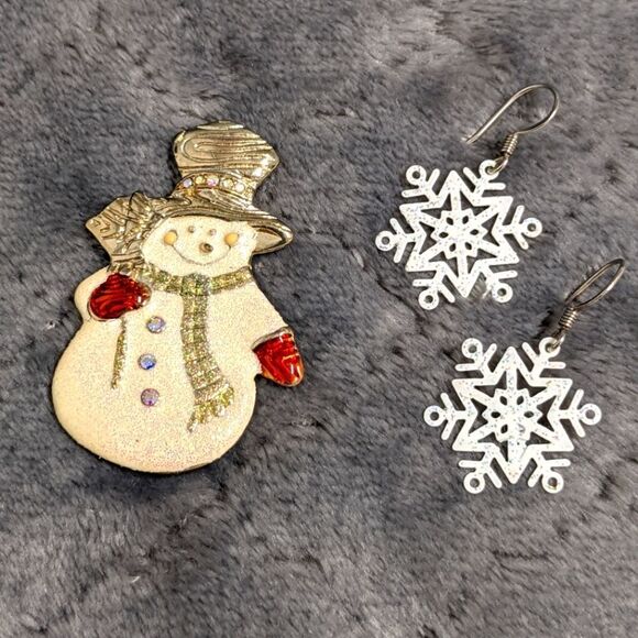 Vintage Christmas Sparkly Enameled Snowman Brooche & Snowflake Earrings - Picture 1 of 7